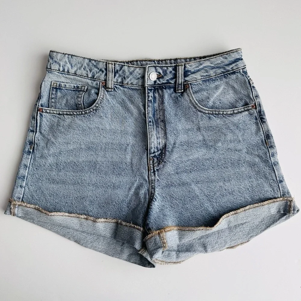 PacSun Mom Short Women's Size 29 High Rise Denim Jean Acid Wash Cuff Hem Cotton